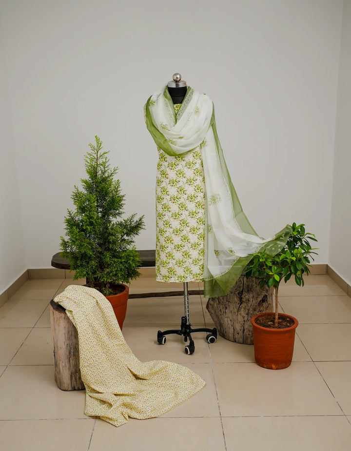 Minimal Florals 3 Pcs Kurta Set - Green