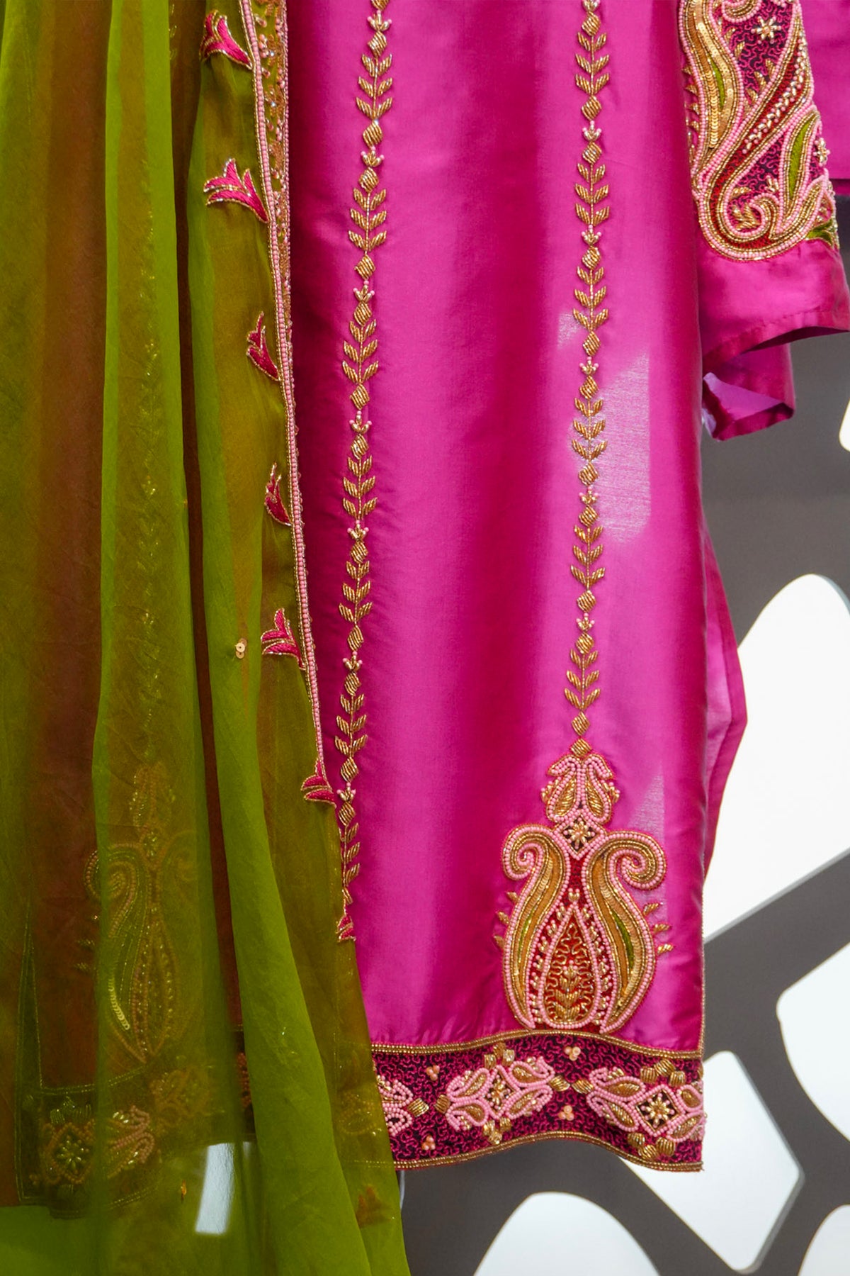 Mudra three-Piece suit set
