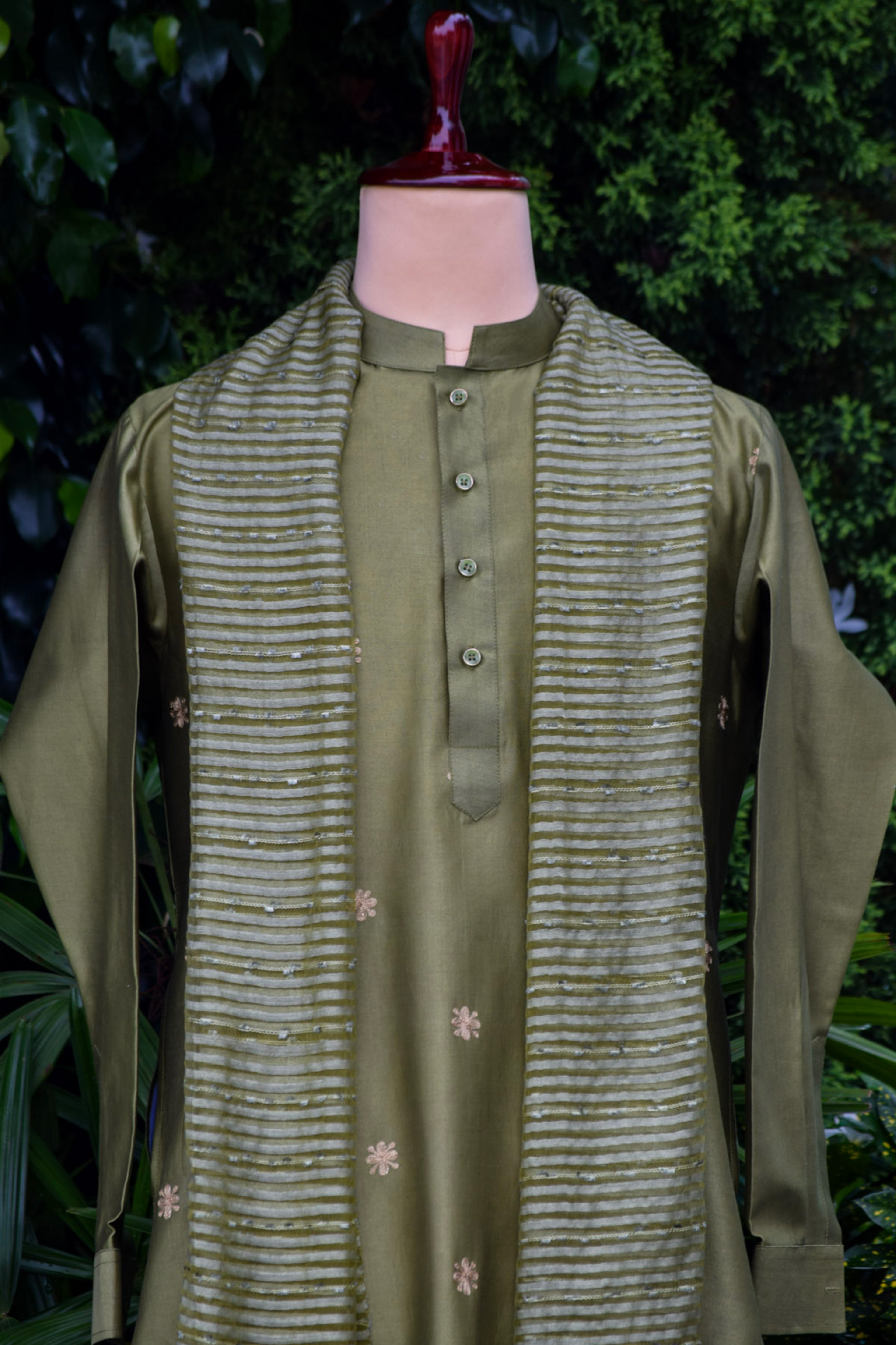 Olive Sage green Kurta set with Baghalpuri Silk Dupatta