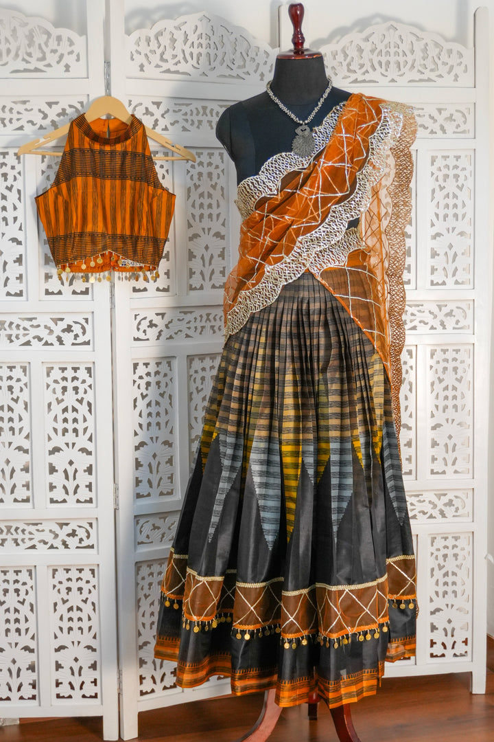Swarna Lehnga set