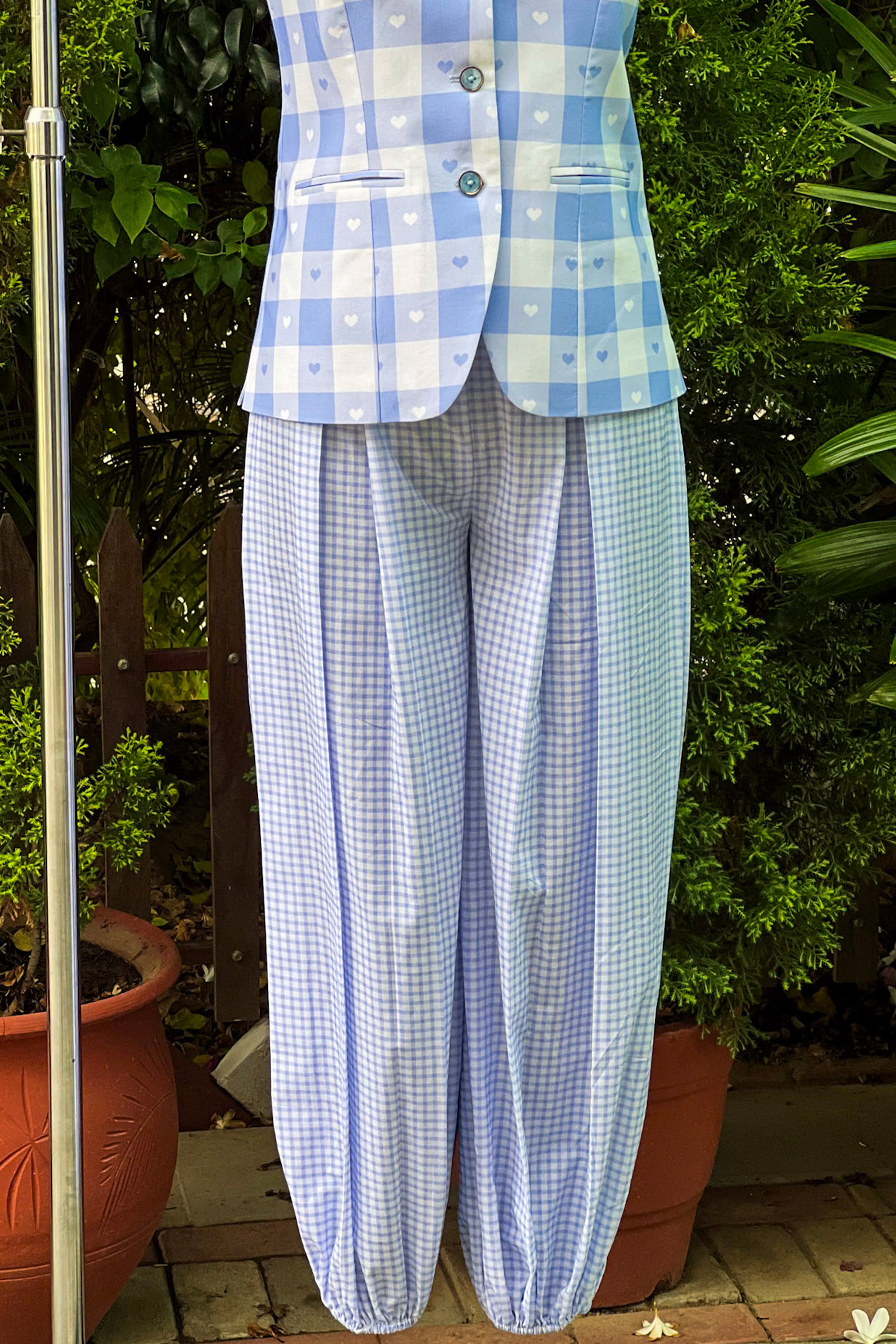 Vest Jacket with Pleated Elastic Cuff Pants
