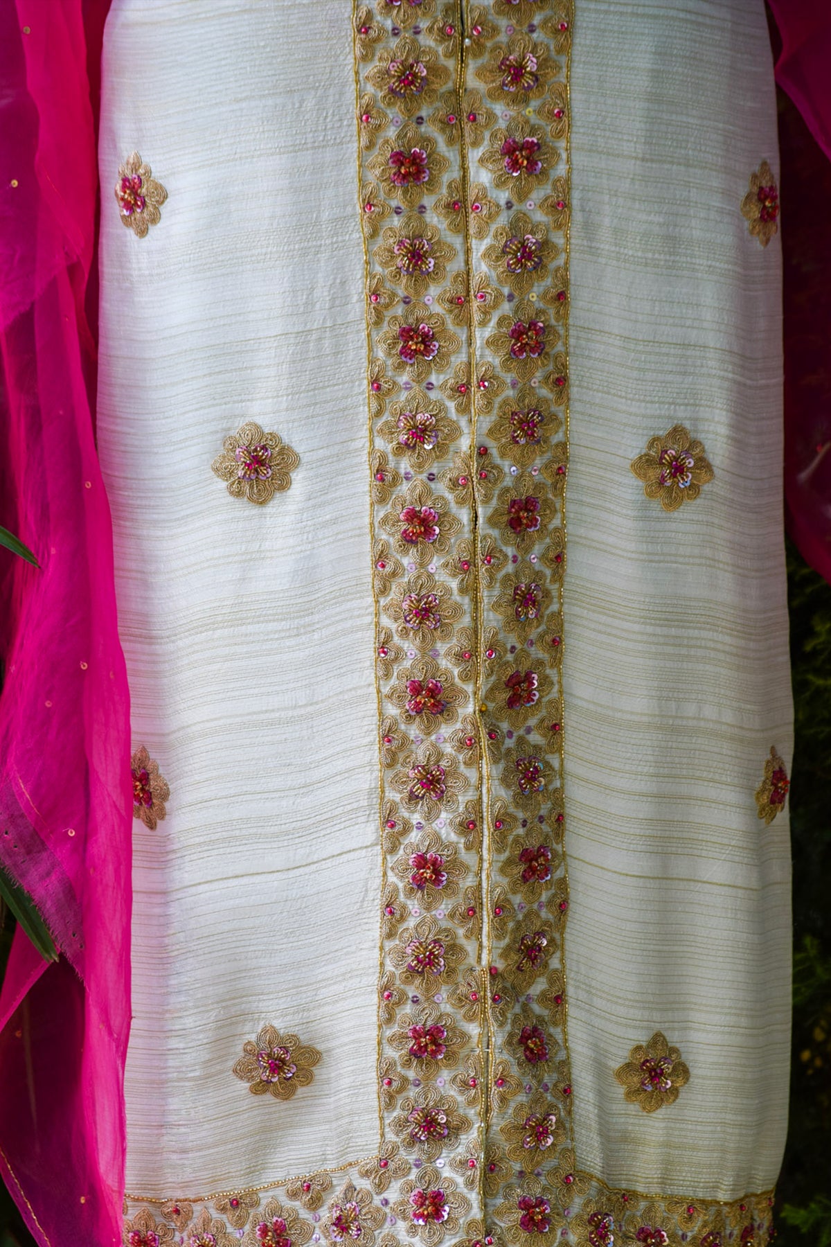 Gulzar three-piece suit set