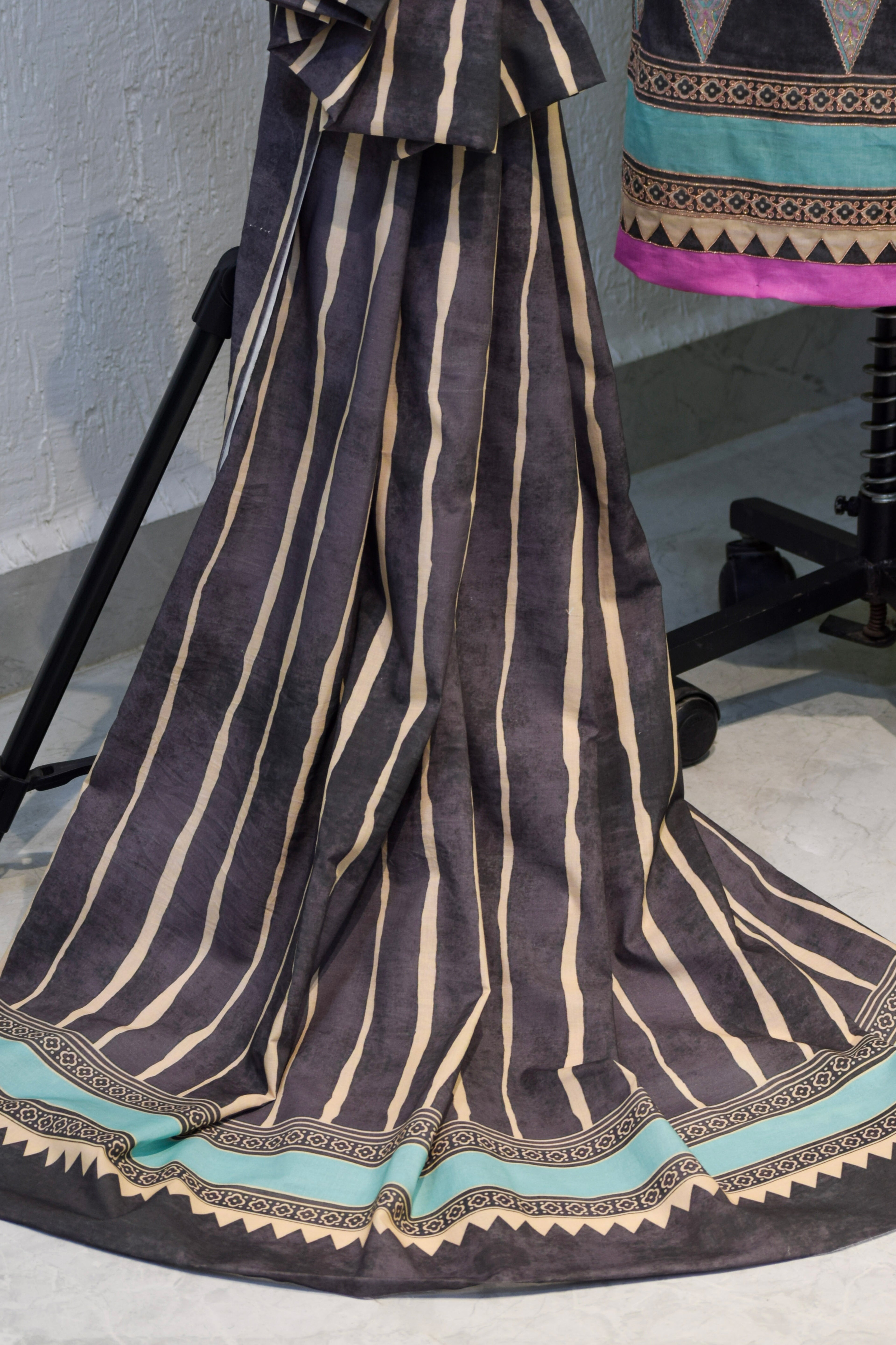Gulzar suit set