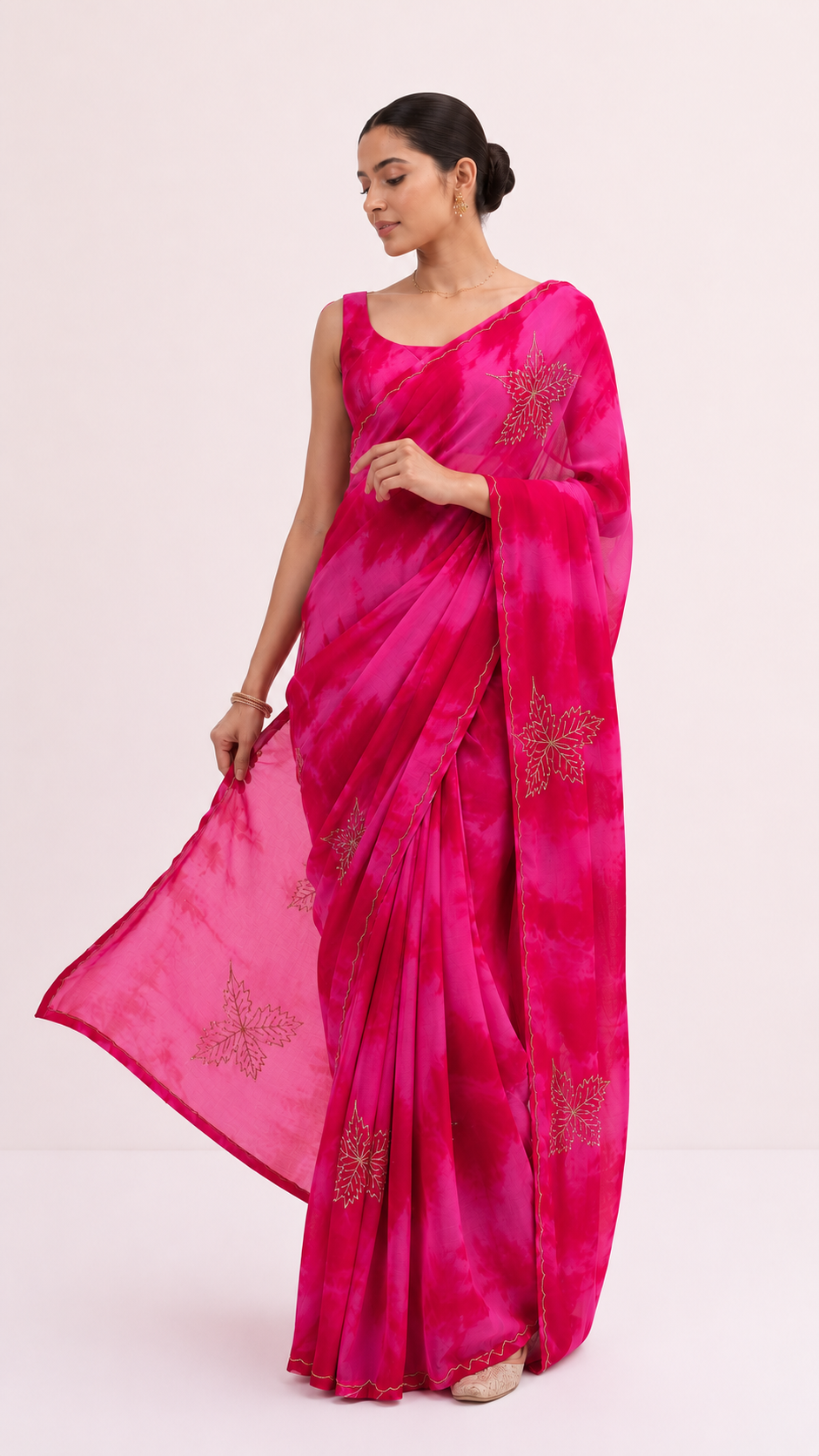 Aaranya Magenta-Crimson Tie-Dyed Saree