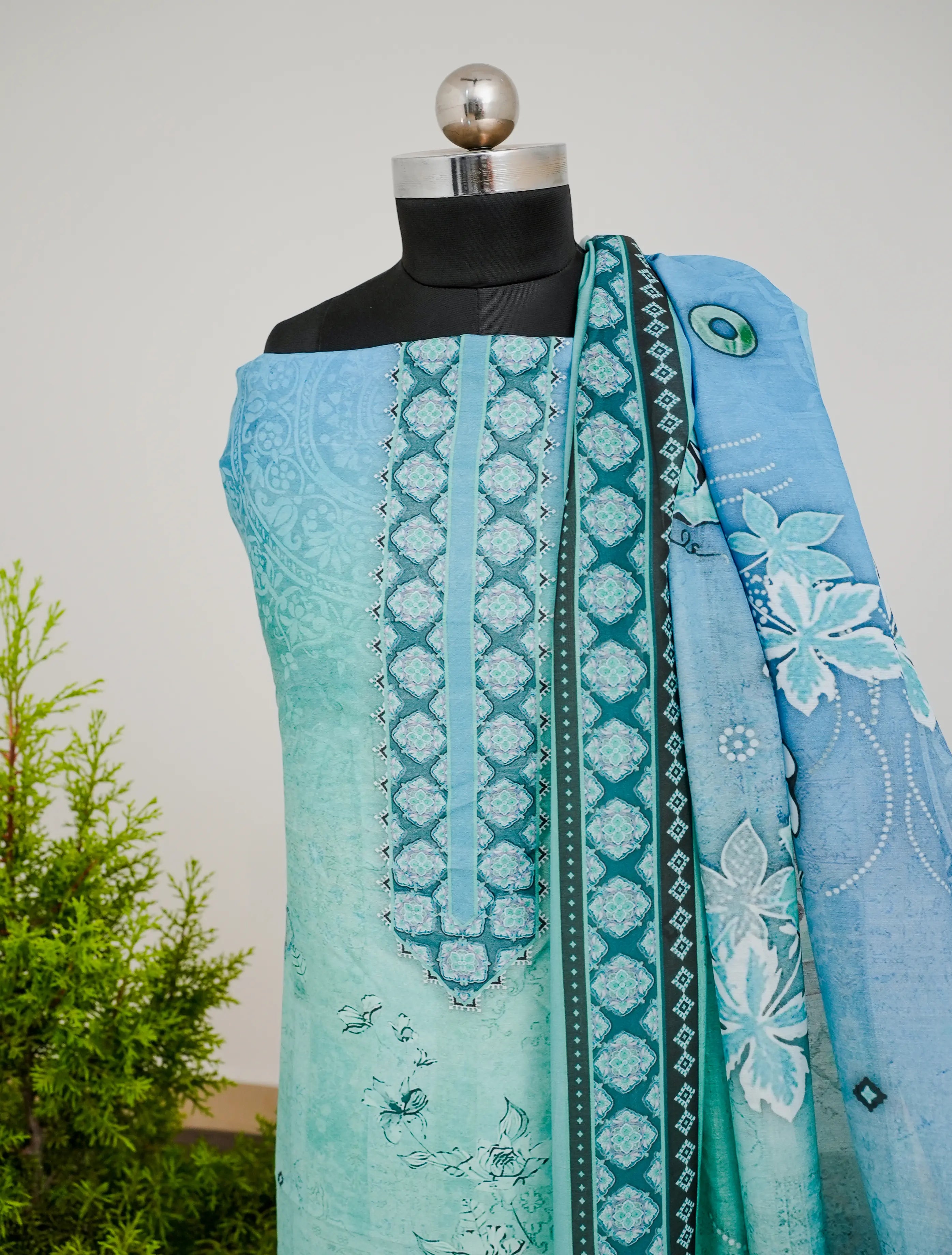 Vintage Floral 3 Pcs Kurta Set - Blue