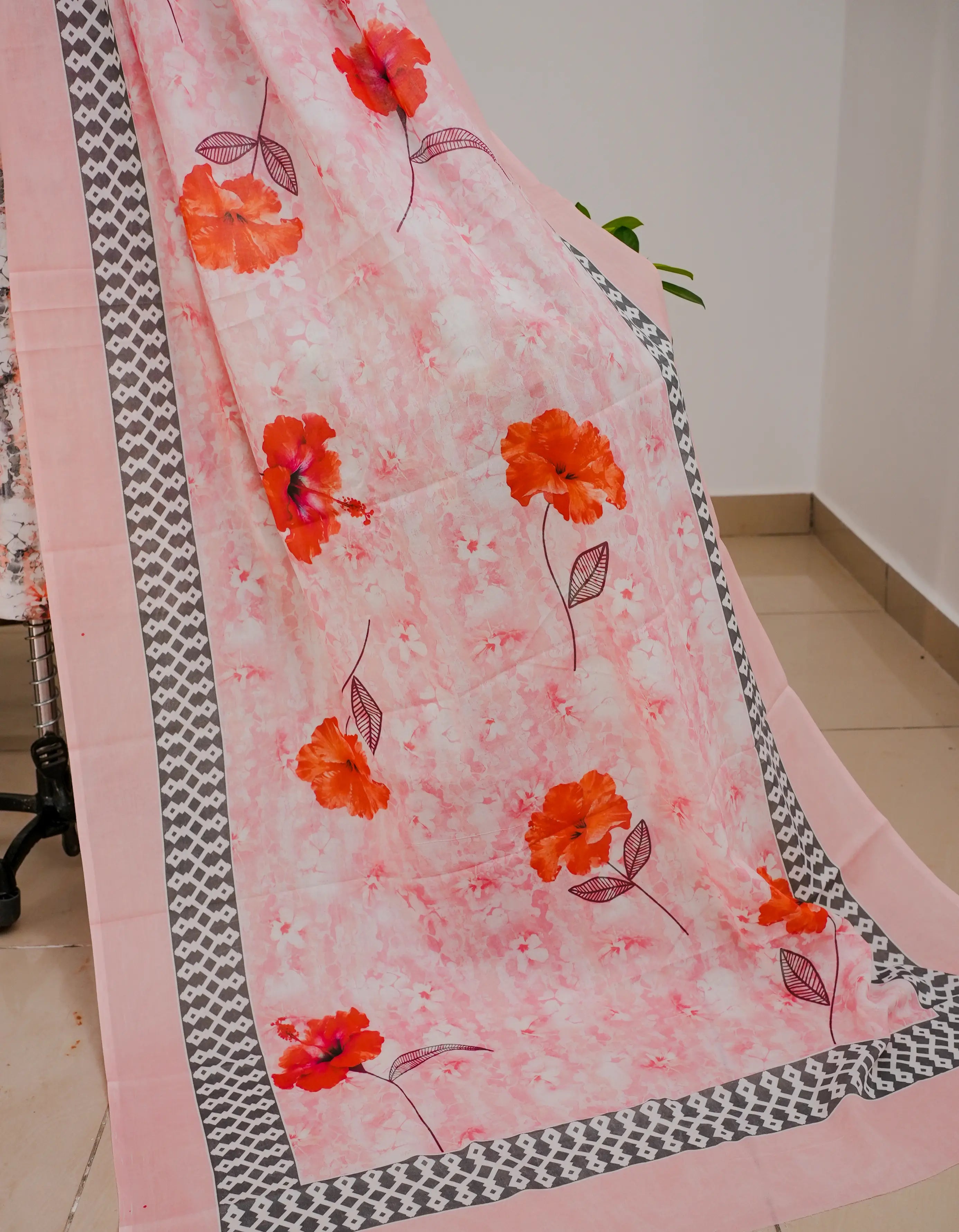 Abstract FLoral 3 Pcs Kurta Set - Pink