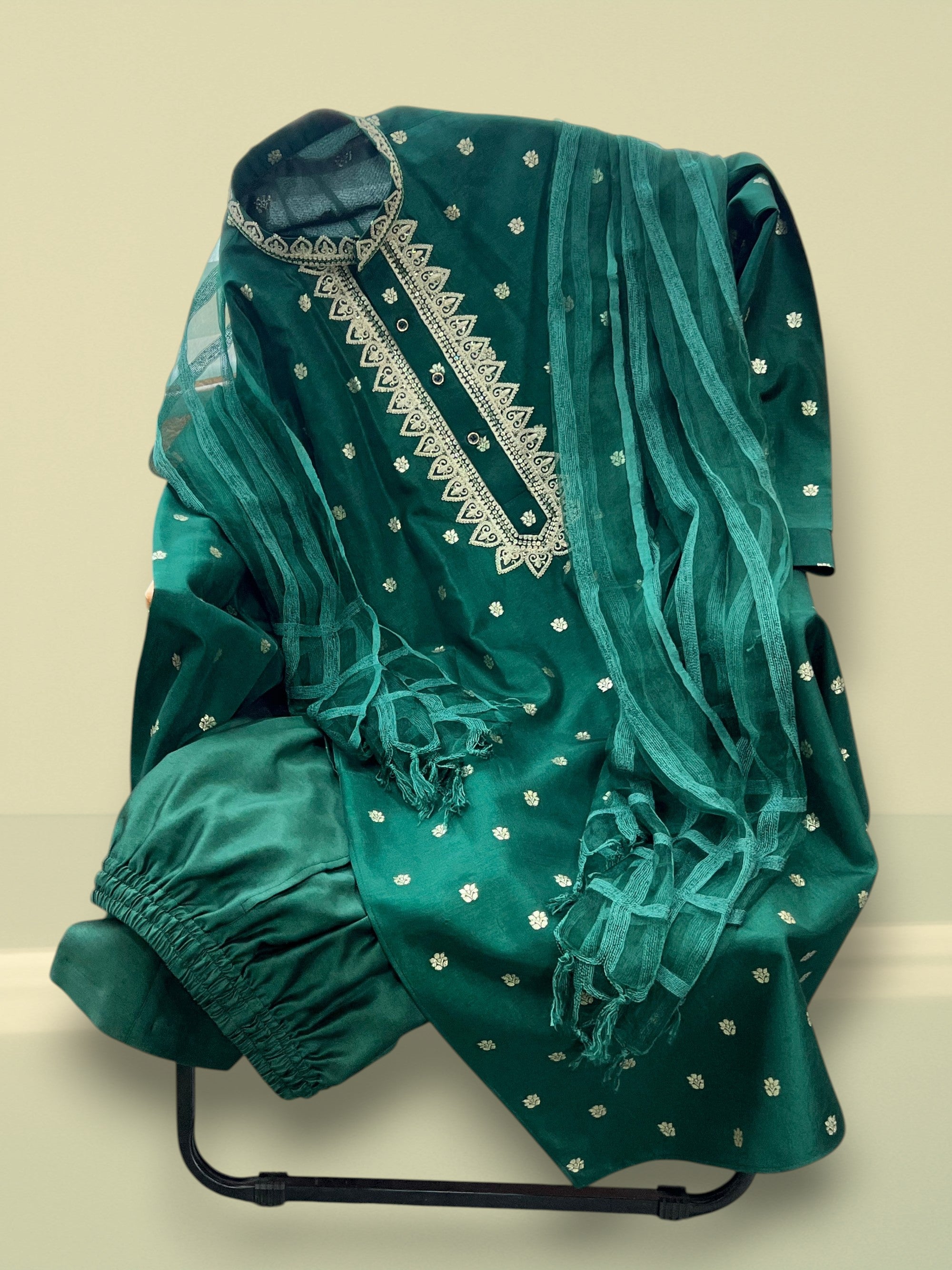Bottle Green Chanderi Silk Kurta Pajama with Baghalpuri Silk Dupatta