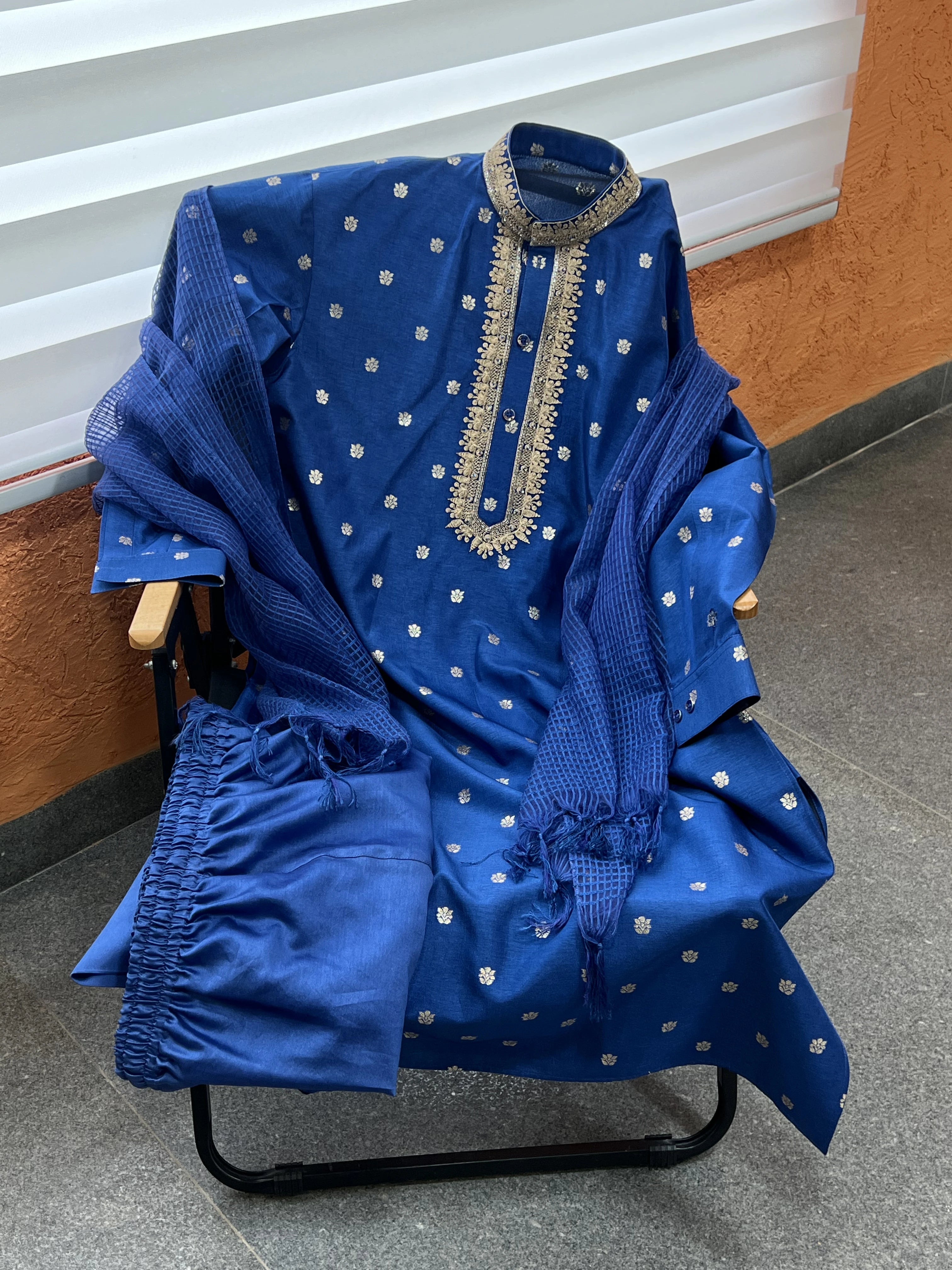 Royal Blue Chanderi Silk Kurta Pajama with Baghalpuri Silk Dupatta (BLUE)