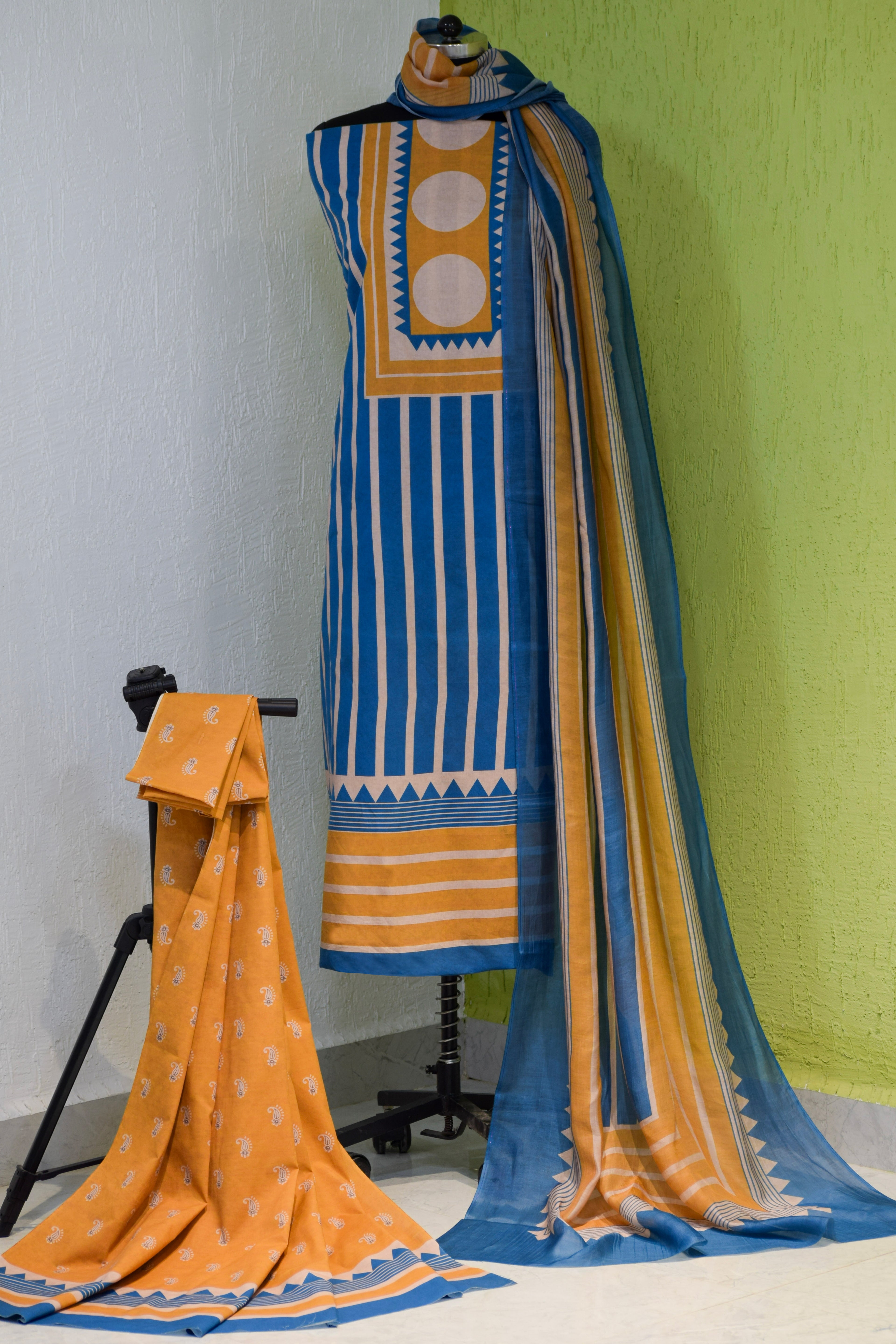 Gulzar suit set